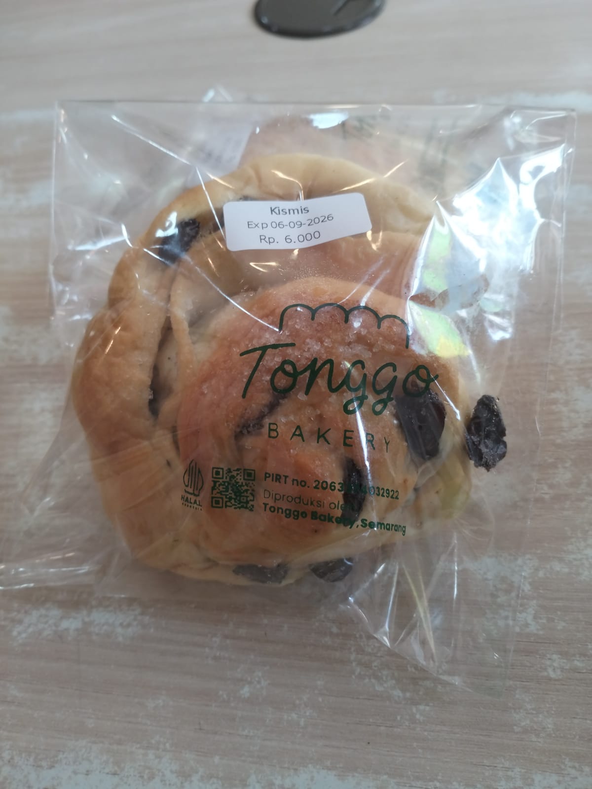 Roti Tonggo Kismis
